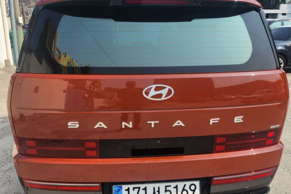 2024 Hyundai Santa Fe с пробегом 22 000 км