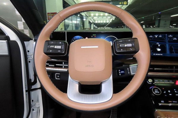 2024 Hyundai Santa Fe с пробегом 32 190 км