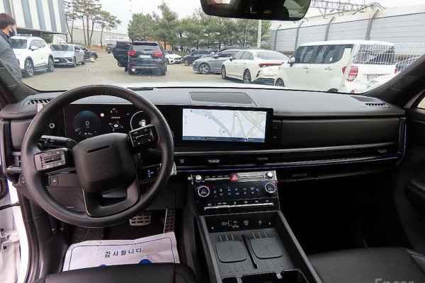 2024 Hyundai Santa Fe с пробегом 18 771 км