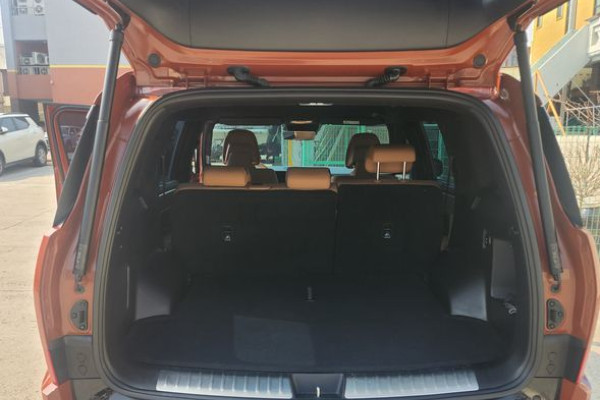 2024 Hyundai Santa Fe с пробегом 22 000 км