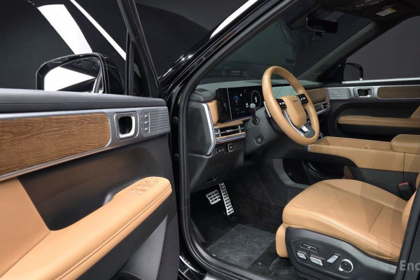 2024 Hyundai Santa Fe с пробегом 10 285 км