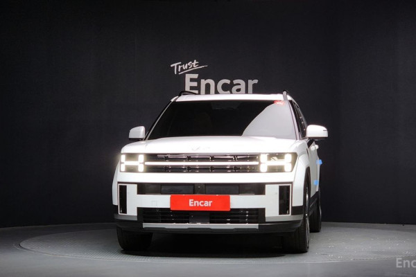 2024 Hyundai Santa Fe с пробегом 14 931 км