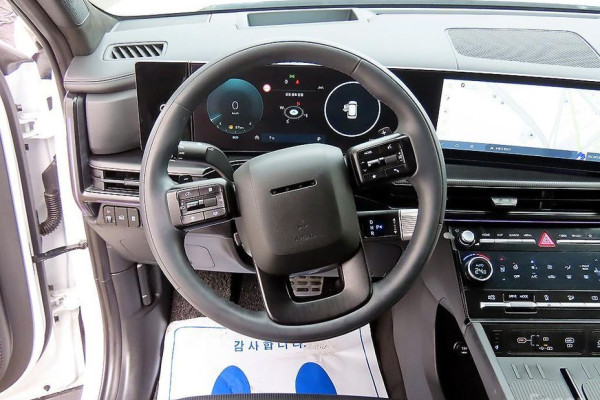 2024 Hyundai Santa Fe с пробегом 18 771 км