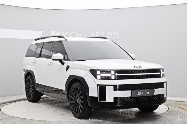 2024 Hyundai Santa Fe с пробегом 9 811 км