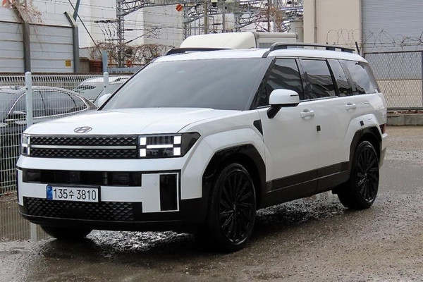 2024 Hyundai Santa Fe с пробегом 18 771 км