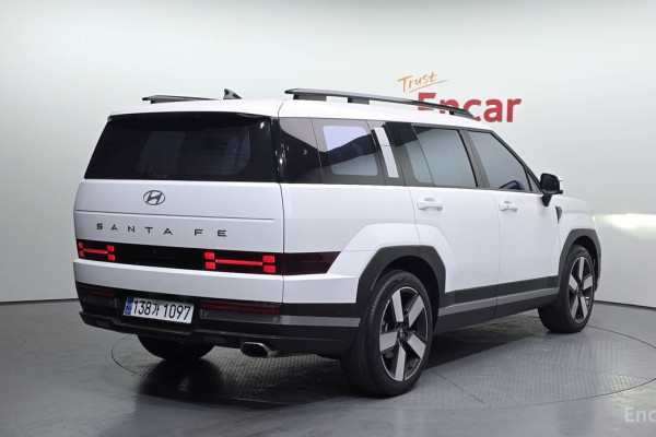 2023 Hyundai Santa Fe с пробегом 41 337 км