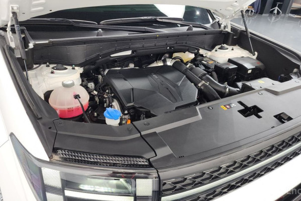 2023 Hyundai Santa Fe с пробегом 7 429 км