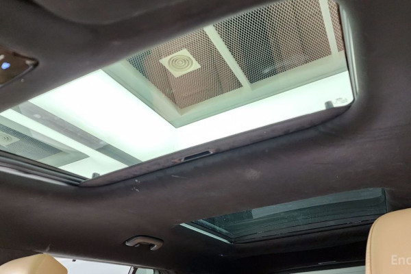 2024 Hyundai Santa Fe с пробегом 14 931 км