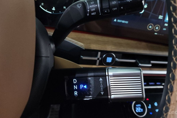 2023 Hyundai Santa Fe с пробегом 7 429 км