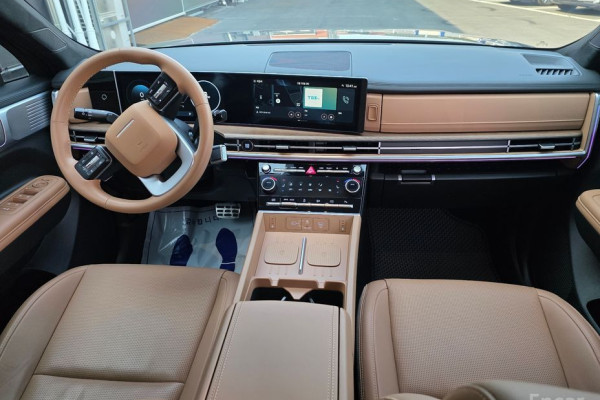 2023 Hyundai Santa Fe с пробегом 29 530 км