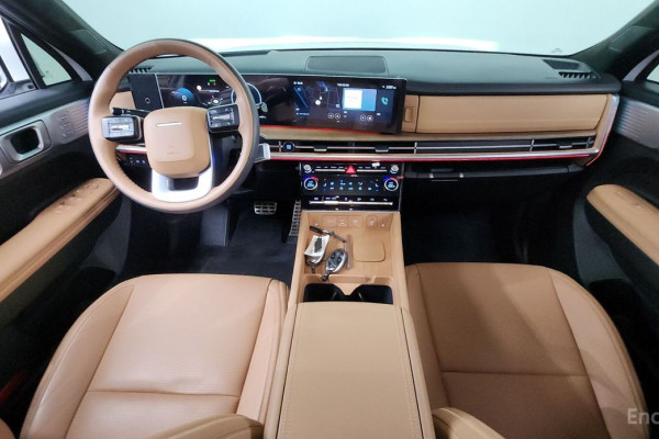 2023 Hyundai Santa Fe с пробегом 7 429 км