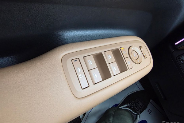 2023 Hyundai Santa Fe с пробегом 29 530 км