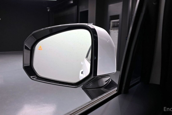 2023 Hyundai Santa Fe с пробегом 41 337 км