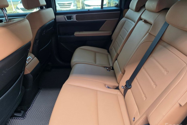 2023 Hyundai Santa Fe с пробегом 29 530 км