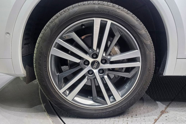 2022 Audi Q5 с пробегом 32 270 км