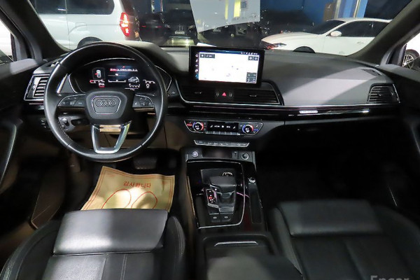 2021 Audi Q5 с пробегом 121 683 км