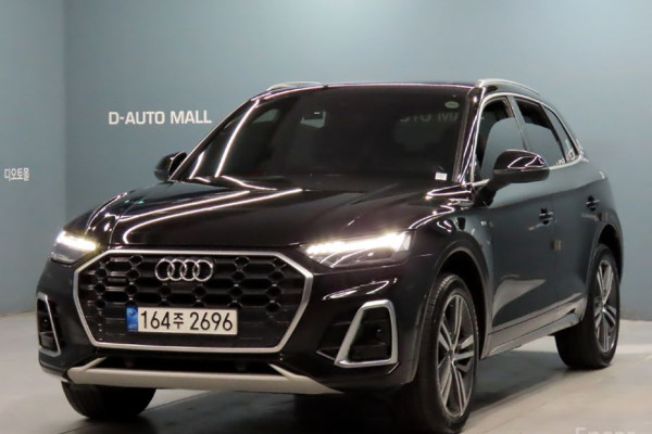 2021 Audi Q5 с пробегом 121 683 км