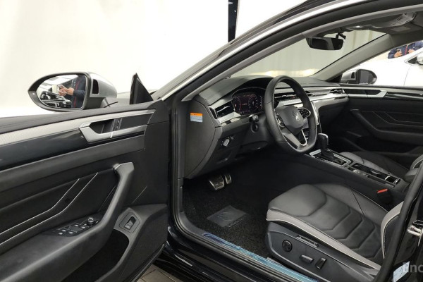 2022 Volkswagen Arteon с пробегом 19 033 км