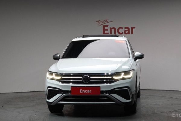 2022 Volkswagen Tiguan с пробегом 14 735 км