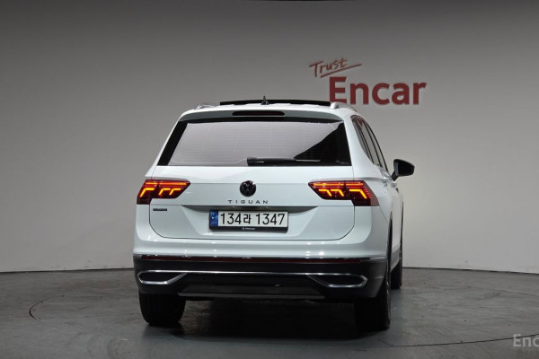 2022 Volkswagen Tiguan с пробегом 14 735 км