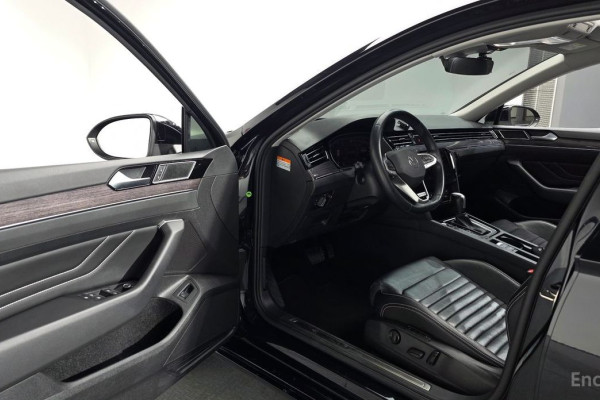 2022 Volkswagen Passat с пробегом 39 988 км