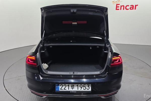 2022 Volkswagen Passat с пробегом 40 286 км