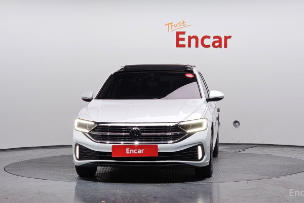 2022 Volkswagen Jetta с пробегом 30 904 км