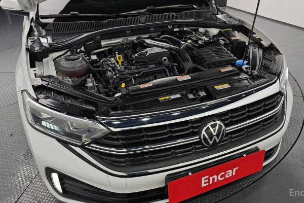 2022 Volkswagen Jetta с пробегом 30 904 км