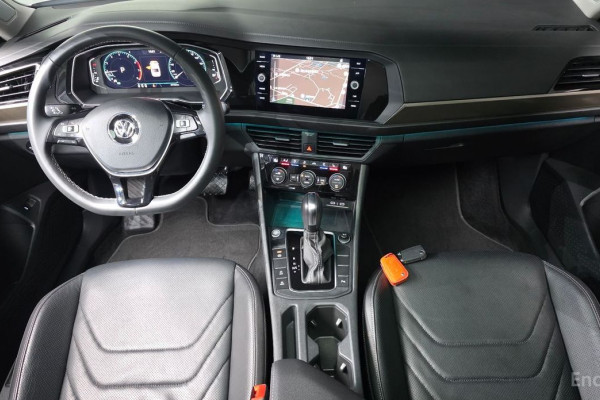 2021 Volkswagen Jetta с пробегом 39 732 км