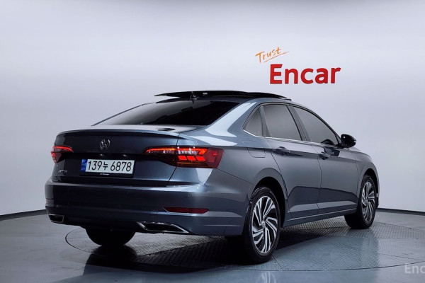 2021 Volkswagen Jetta с пробегом 31 021 км