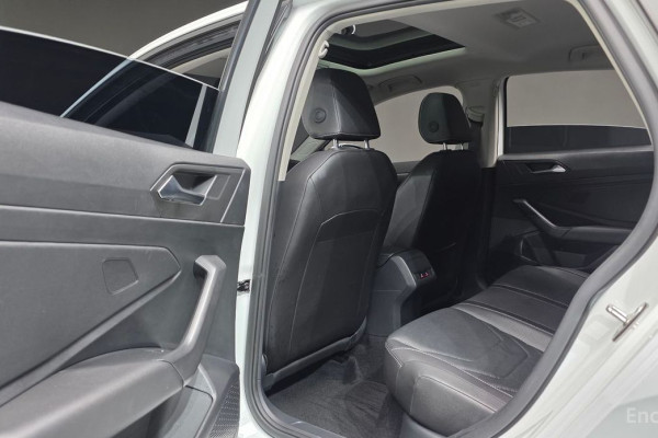 2021 Volkswagen Jetta с пробегом 39 732 км