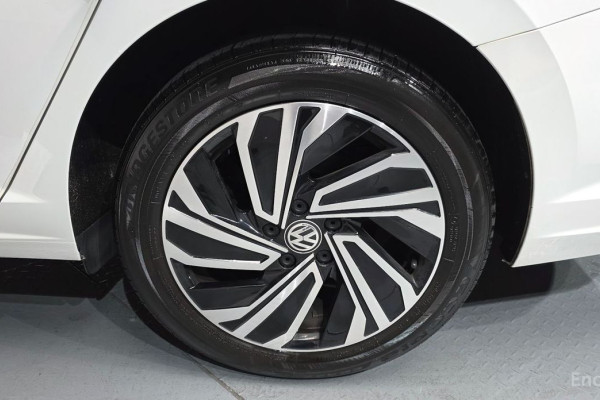 2021 Volkswagen Jetta с пробегом 68 502 км