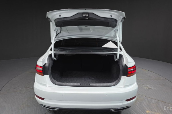 2021 Volkswagen Jetta с пробегом 39 732 км