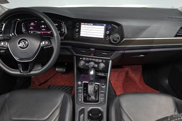 2021 Volkswagen Jetta с пробегом 68 502 км