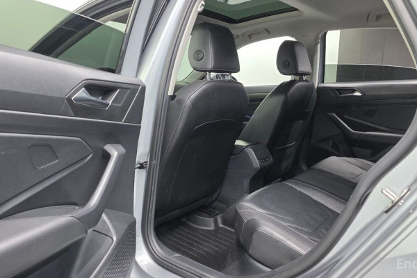 2021 Volkswagen Jetta с пробегом 90 963 км