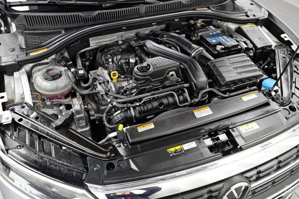 2022 Volkswagen Jetta с пробегом 30 998 км