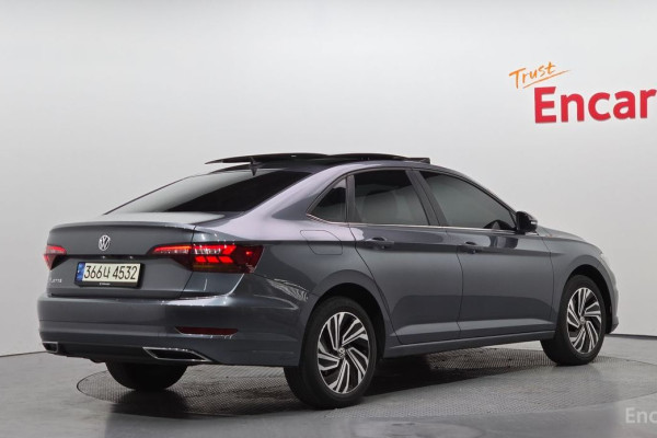 2021 Volkswagen Jetta с пробегом 64 445 км