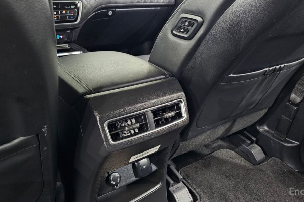 2021 SsangYong Rexton с пробегом 85 825 км