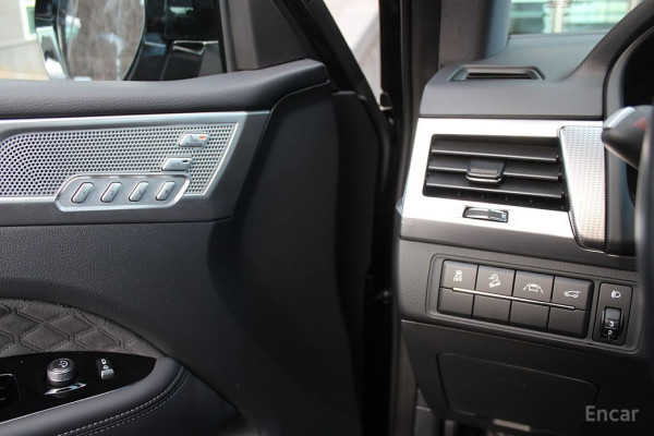 2021 SsangYong Rexton с пробегом 22 100 км