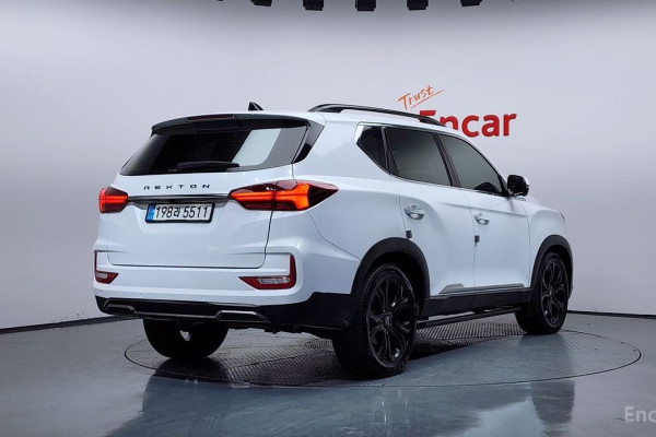 2023 SsangYong Rexton с пробегом 73 049 км