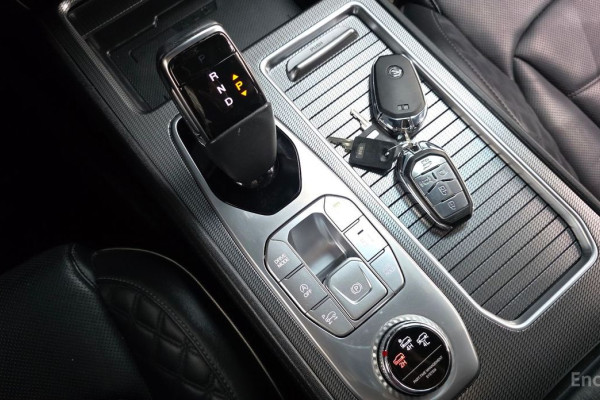 2022 SsangYong Rexton с пробегом 116 822 км