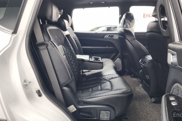 2023 SsangYong Rexton с пробегом 73 049 км