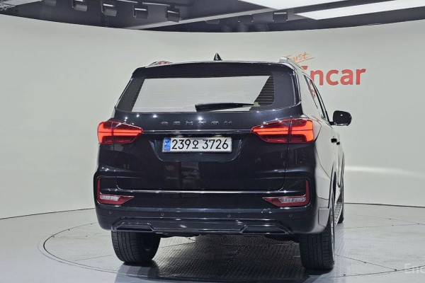 2022 SsangYong Rexton с пробегом 34 037 км