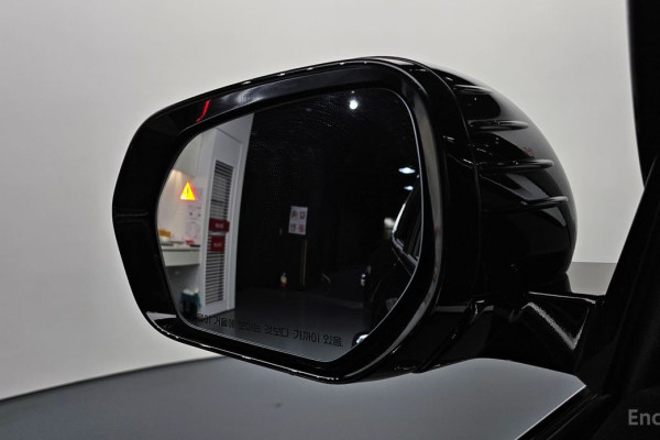 2023 SsangYong Rexton с пробегом 57 009 км