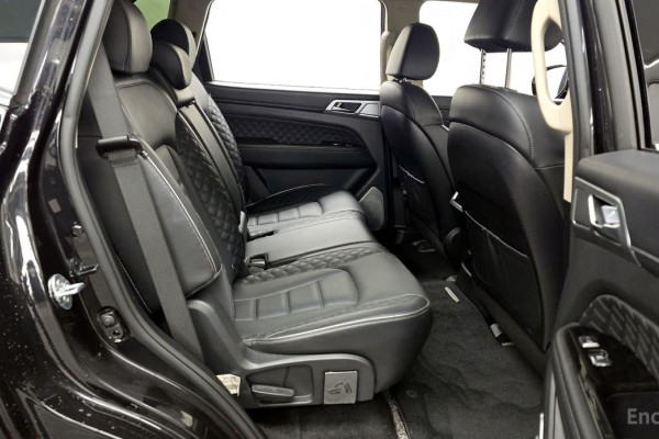 2022 SsangYong Rexton с пробегом 104 622 км