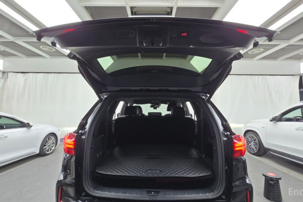 2021 SsangYong Rexton с пробегом 90 883 км