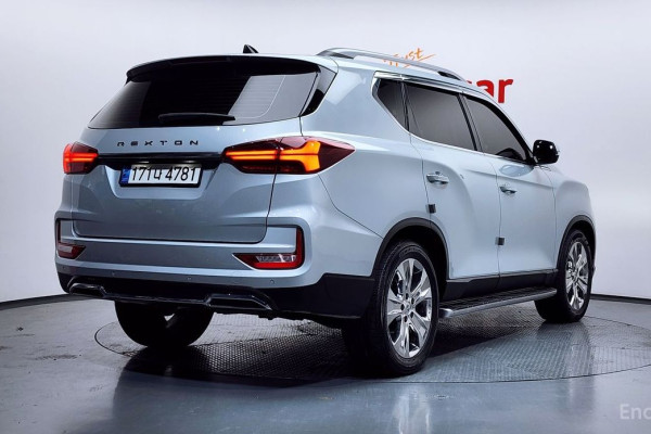 2022 SsangYong Rexton с пробегом 45 325 км