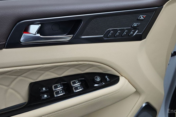 2025 SsangYong Rexton с пробегом 7 262 км