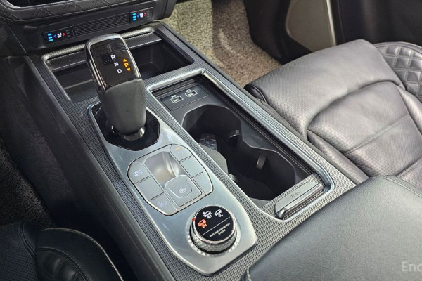 2022 SsangYong Rexton с пробегом 92 702 км