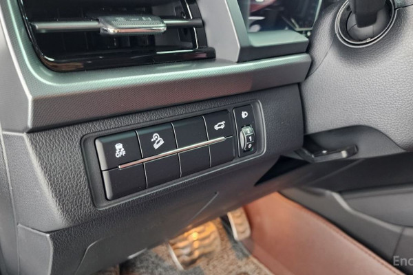 2024 SsangYong Rexton с пробегом 25 138 км